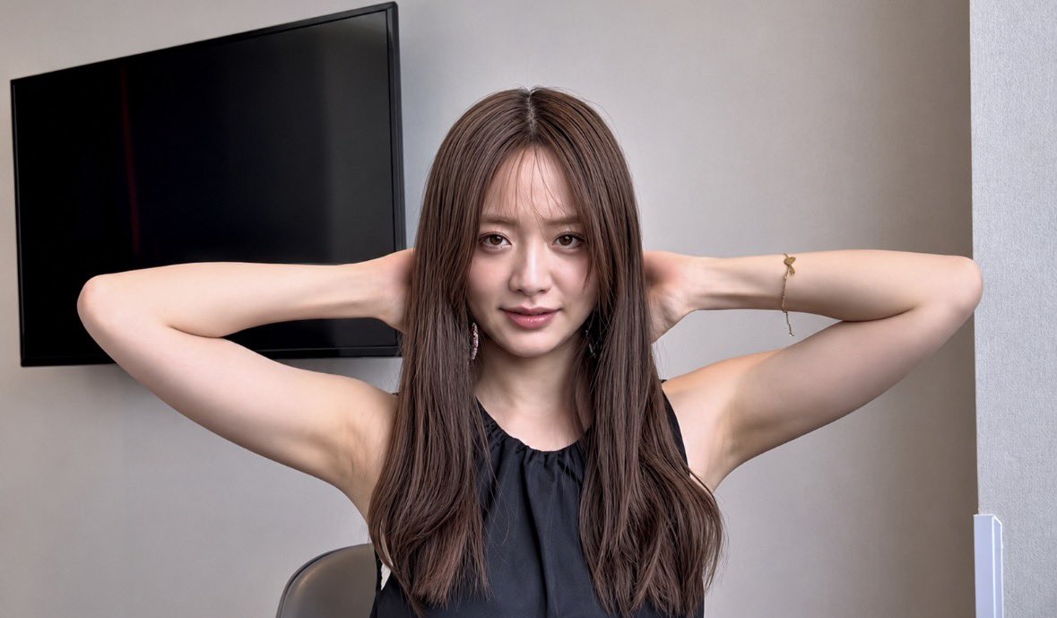 HansWurst33's tweet photo. 森香澄さんの美しすぎる脇に悶えちゃう…💦 https://t.co/aJOdSOxIST