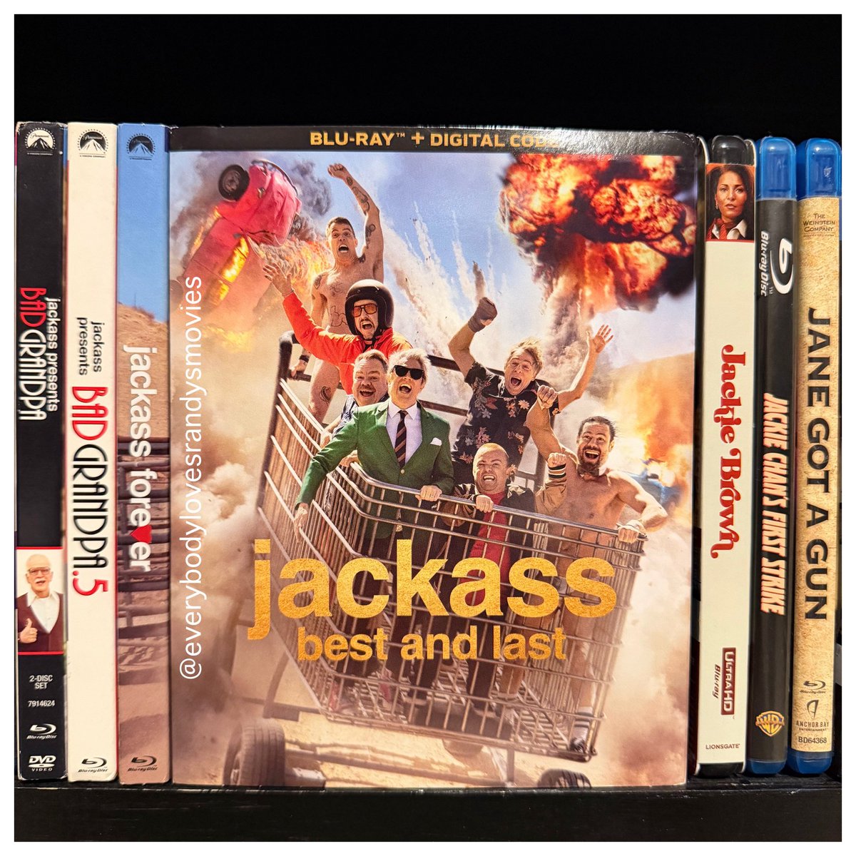 RandysMovies's tweet photo. Movie: #JackassBestAndLast (2026)

Starring: #JohnnyKnoxville #SteveO #ChrisPontius #WeeMan #PrestonLacy #DaveEngland #DangerEhren #Poopies #ZachHolmes #JasperDolphin #RachelWolfson #DarkShark

Directed By: #JeffTremaine

#FilmTwitter
#BluRay 
#MovieNerd 
#MovieCollector
#BluRayCollection 
#MovieCollection 
#MovieBuff
#Jackass
#PhysicalMedia ☠️