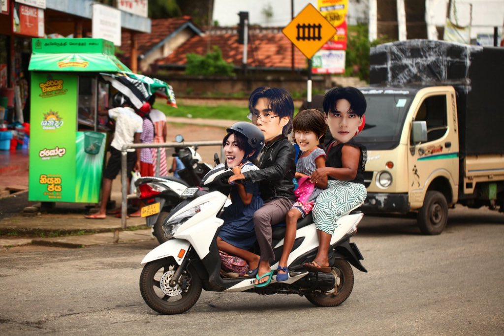 anocha_fiat's tweet photo. ไปจ้าๆซิ่งกลับอุบลไปรอเขมจิราแล้วเด้อ🛵
ให้อ้ายชาญเป็นพลขับพาเเก๊งเขมกลับ ส่วนอ้ายเฟียตซิ่งตามครบสูตร🏍️💨

KHEMJIRA IN OCTOBER 
#เขมจิรากลับมาอีกครั้ง
#เขมจิราต้องรอดตลอดกาลSeries 
#KhemjiraForeverTheSerie
#เก่งน้ำปิง #เติ้ลเฟิร์สวัน https://t.co/NCT8m9IaDN