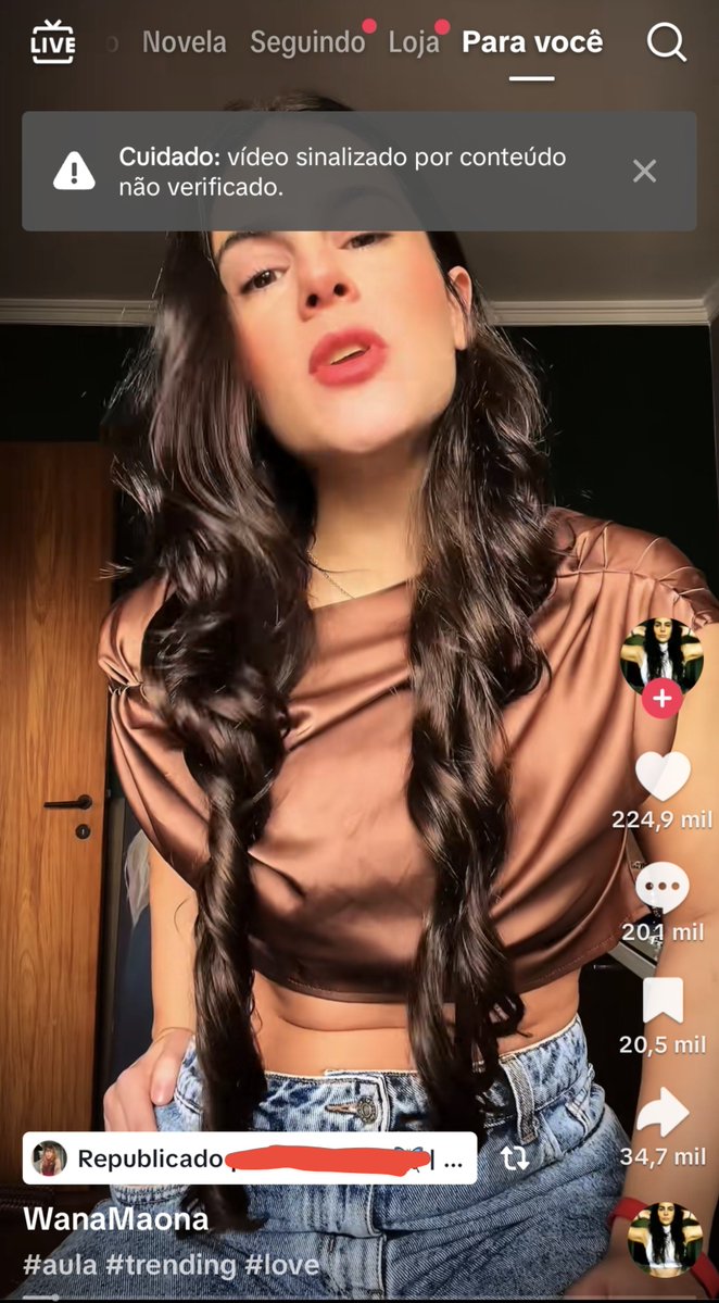 byebyedumb's tweet photo. meio bizarro que TODO conteúdo contra o flavio bolsonaro leva essa tarja no tiktok
bizarro real https://t.co/cmkOZ4YKLo