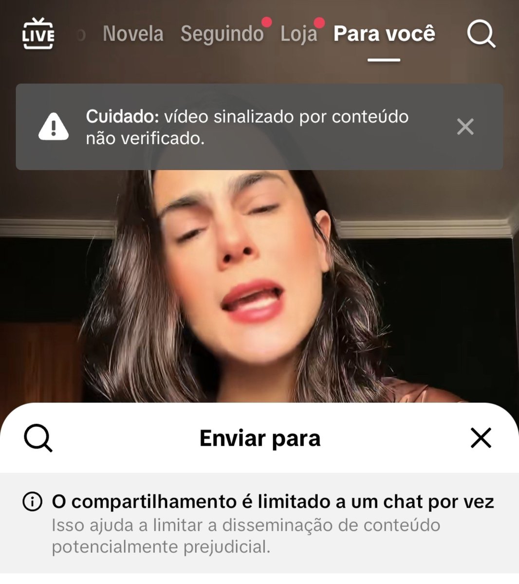 byebyedumb's tweet photo. meio bizarro que TODO conteúdo contra o flavio bolsonaro leva essa tarja no tiktok
bizarro real https://t.co/cmkOZ4YKLo