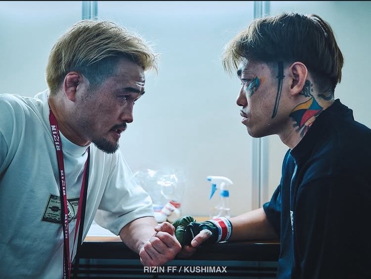 FightsMemory's tweet photo. 芦澤竜誠選手の指導をする春日井“寒天”たけし選手がインスタに投稿しました📝

「俺にはトンネルの出口が見えてる あと少し」

写真:@rizin_PR / @kushima_makoto https://t.co/KooHs5D2Ag