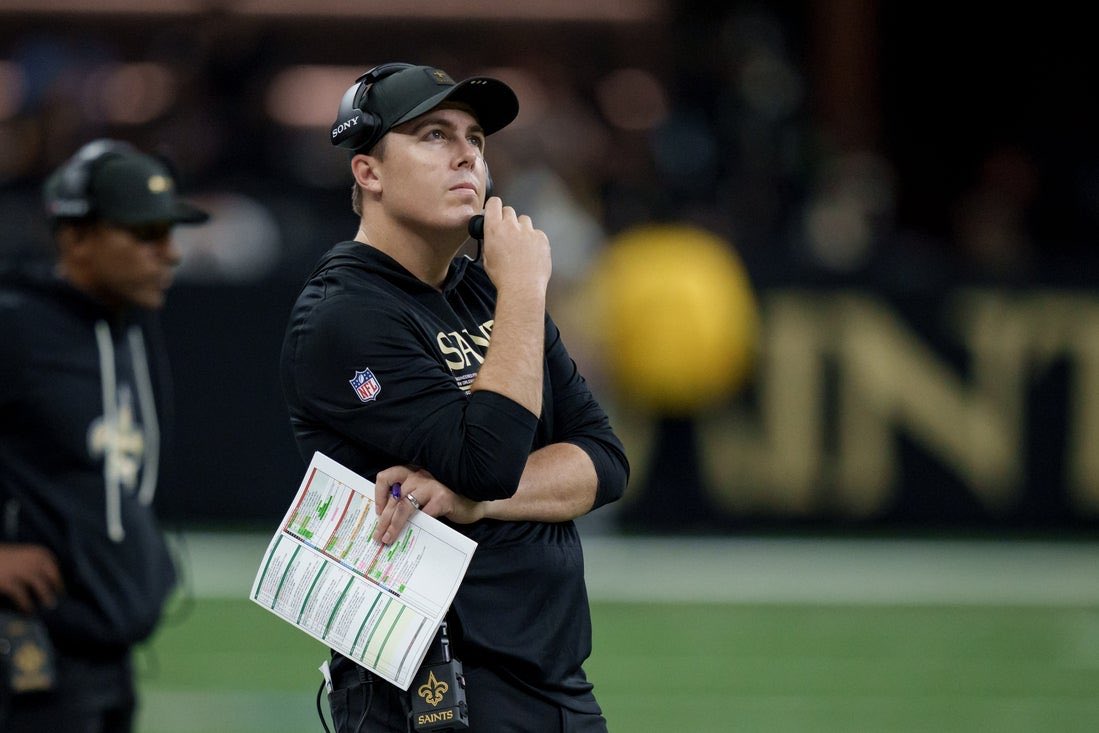 BourbonAndBeer's tweet photo. Kellen Moore when something negative happens to his team. 

Kellen Moore when something good happens for his team

Kellen Moore when an egregious call goes against the Saints. 

Kellen Moore when a 75 yd TD pass is thrown to Olave. https://t.co/XuUk2nAa1w