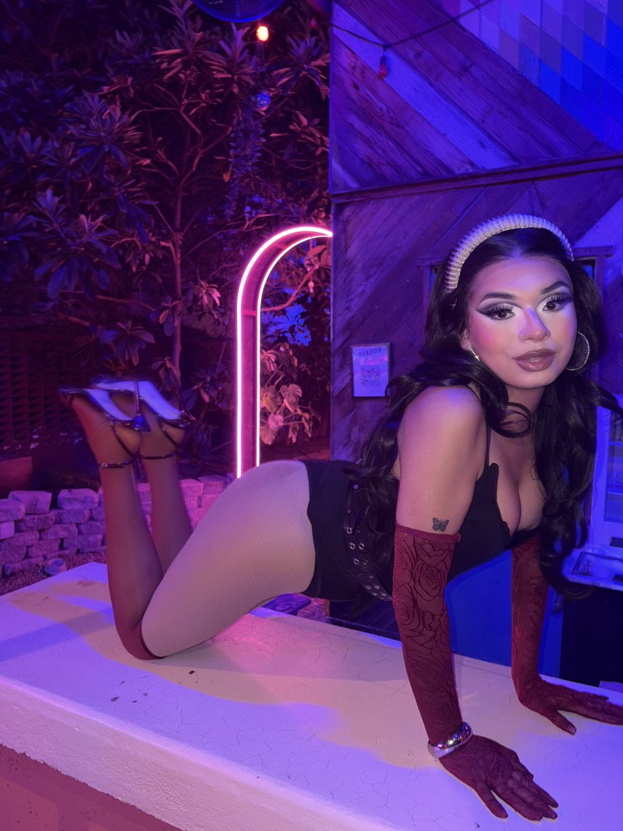 miz_roxanne's tweet photo. I’m miss delicious ♥️ https://t.co/YZBWzzCyD5