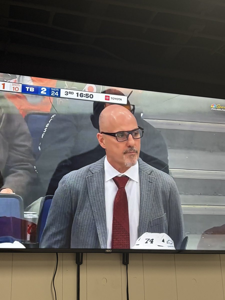 HerbertLesky's tweet photo. I think I know what Tocc is doing. Can’t be in the Stanley Cup and break out some new fancy specs or people will just say you’re not glasses guy. Tocc is rocking the glasses through the high and lows to avoid any speculation that “He’s not a glasses guy.” #glassesguy https://t.co/Sapr7Cytga