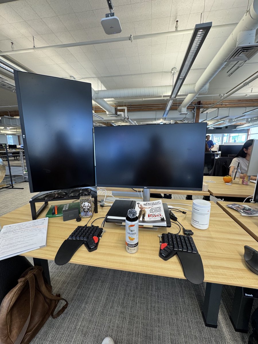 walk_hild's tweet photo. Come stop by my desk. I have Nelson Mandela tea, creatine and Soviet kettlebell reading material. Don’t mind me if I’m Wispring into a Celsius can https://t.co/9eW7ZE1jC7