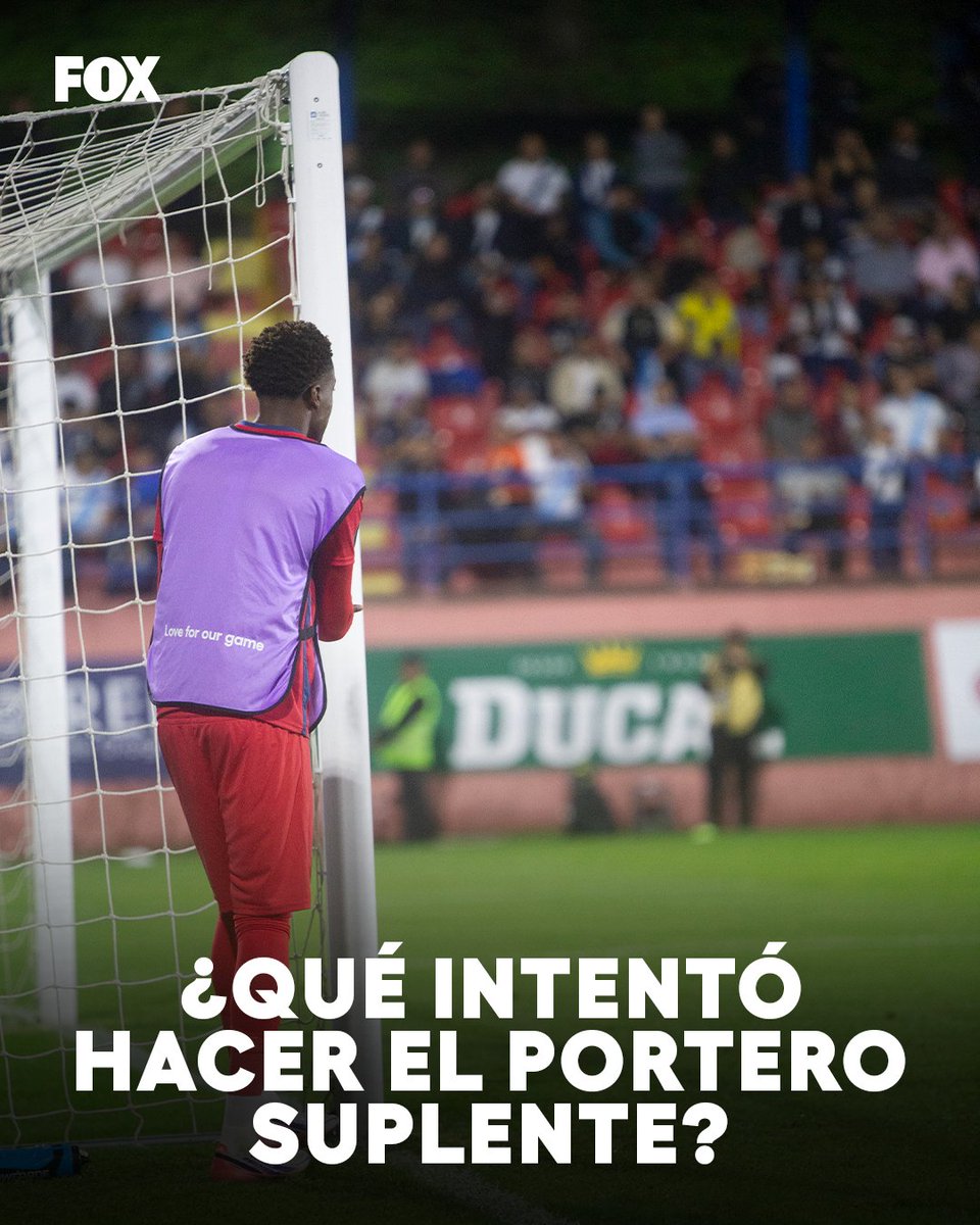 foxdeportes_gt's tweet photo. ⚽ ¿Cábala o qué significa echar bálsamo en la portería?

#NationsLeagueEnFOX https://t.co/Pr94mWQ0q2