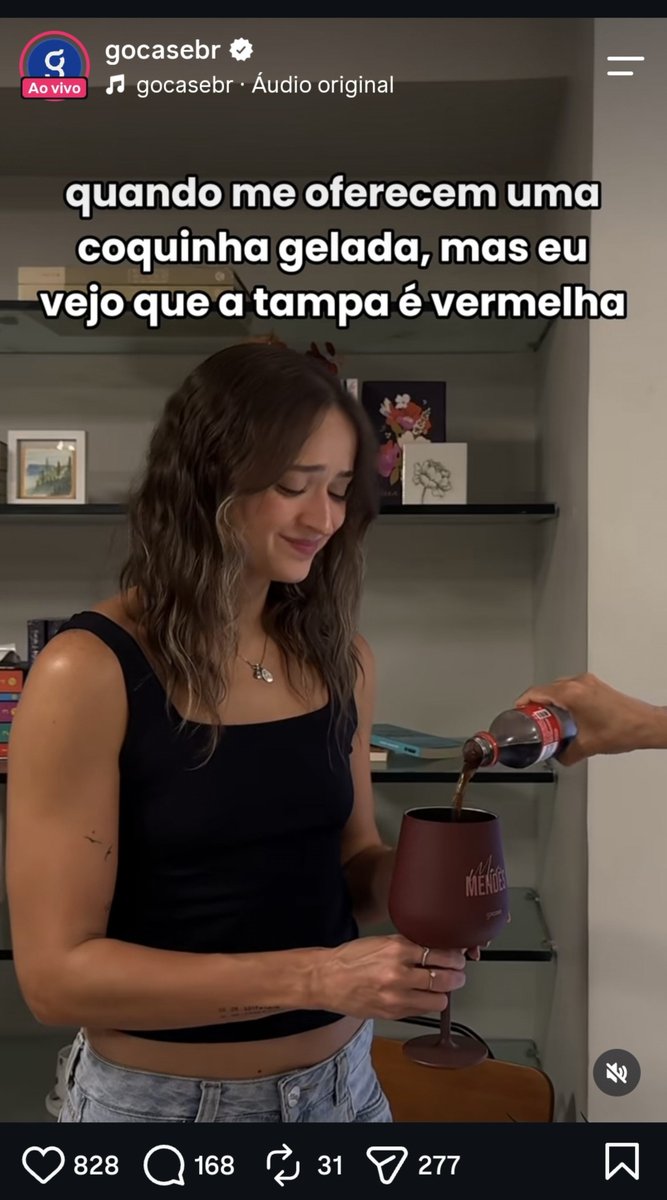 mystyday_'s tweet photo. A gocase postando isso em período de eleição... https://t.co/wJPYvVgX8D