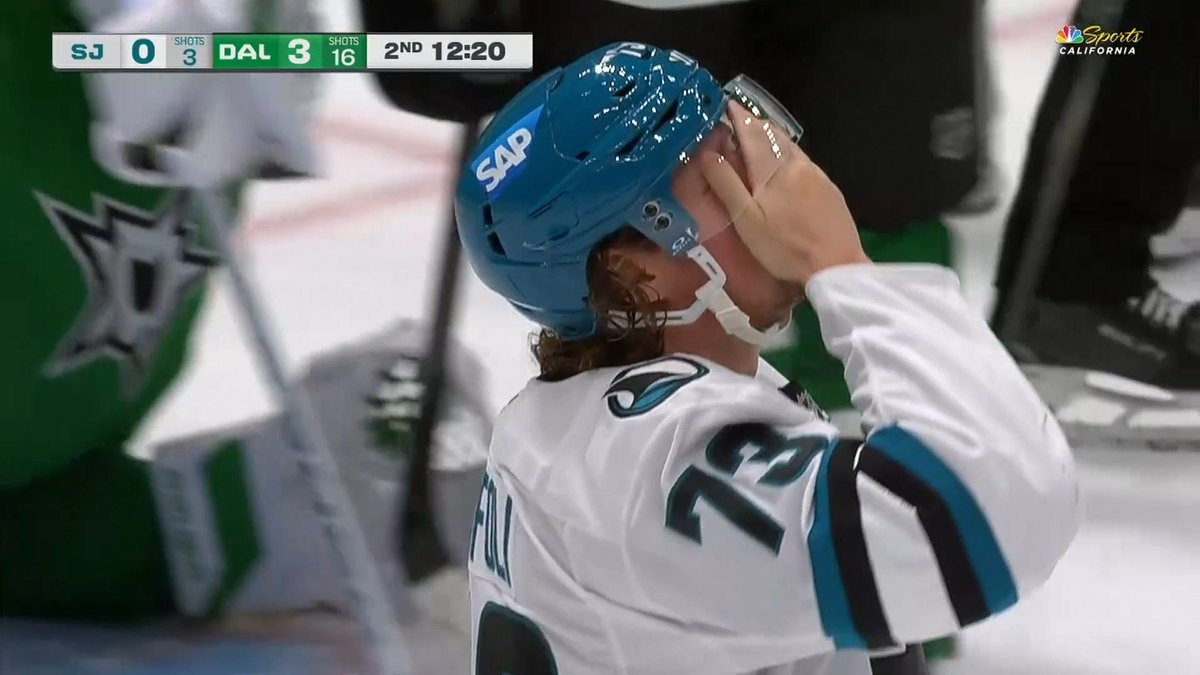 rawfearss's tweet photo. we are all tyler toffoli tonight #FeelingIt #NotGood #Help https://t.co/kdmUozcGvZ