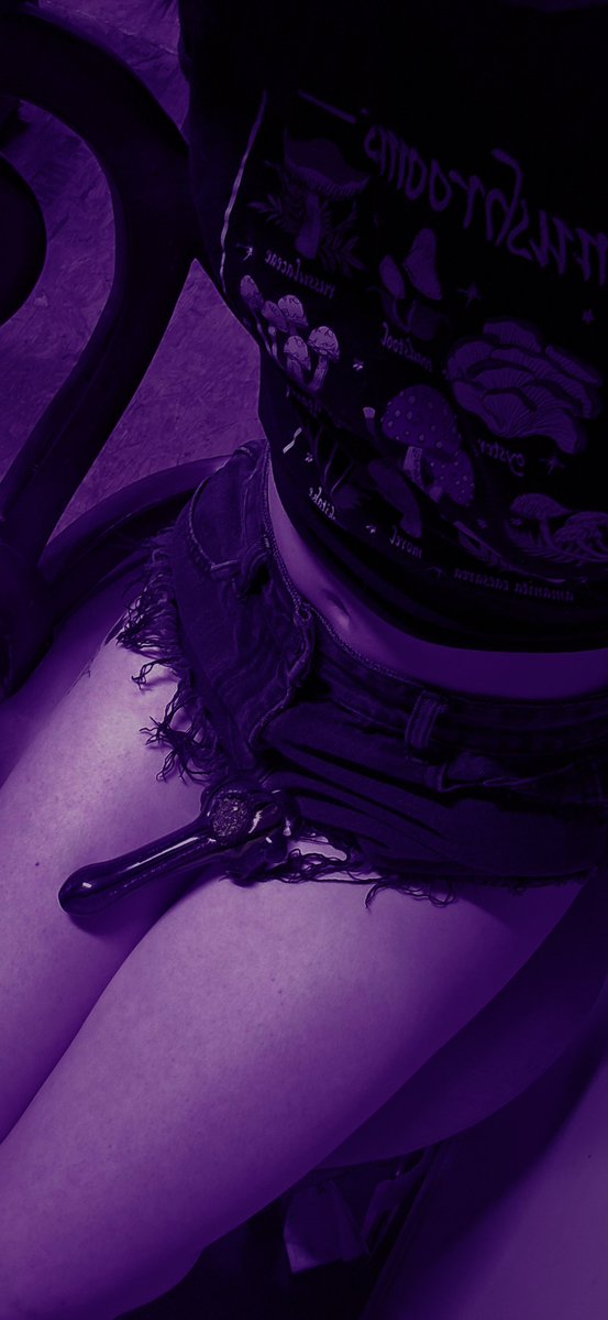 KatWillRecover's tweet photo. My #Moothunt

𑄝Kat | 20 | They/Them
𑄝Sh recovery | Relapsed
𑄝Vents | Stoner | Cats | Art + more
𑄝DNI Minors, Anti Recovery
𑄝Dm or follow, Im chatty PLEASE

#Moottwt #Mutuals #Promotwt #Art #Shrtwt #Recoverytwt #Gamingtwt #988twt #Weedtwt #Stonertwt #Vapetwt #Drugtwt https://t.co/XCVeJrlhBG