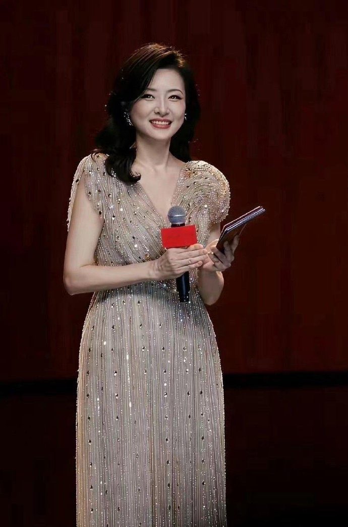 lufyuuux's tweet photo. 法拉利就是法拉利！

实际年龄50多了，一点都看不出来。 https://t.co/xGy0xFPC9U