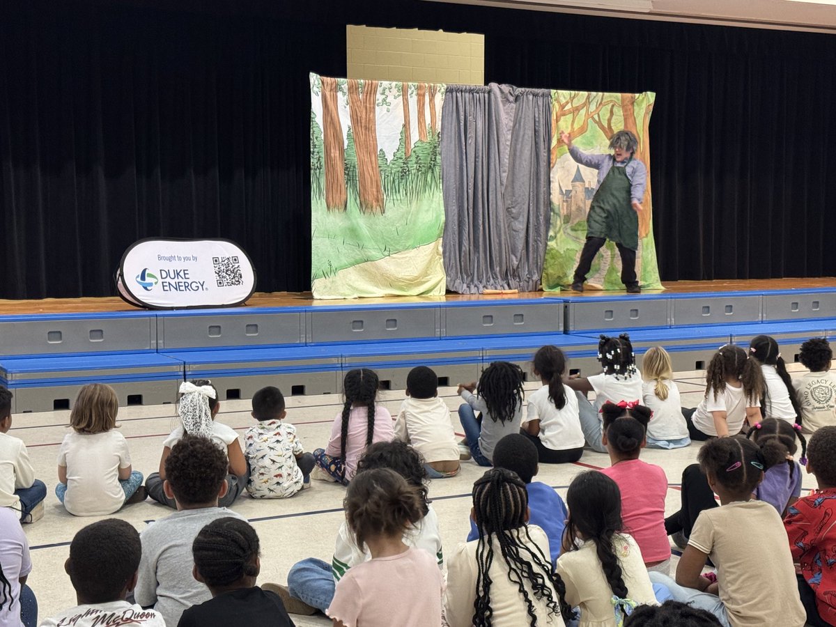 DiggsLatham's tweet photo. Thank you #BrightStarTouringTheatre and @DukeEnergy for bringing an interactive play to our K-2nd graders and using a Pinocchio Parody to teach them about energy conservation. #wsfcs https://t.co/ymU9XR9bge