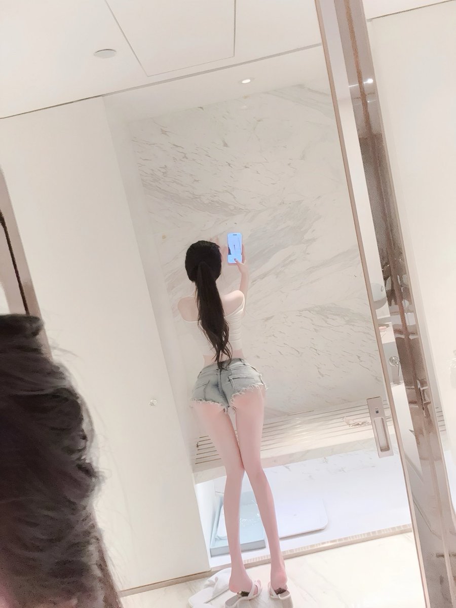 Angelursv tweet picture
