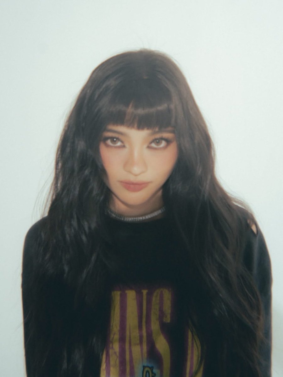 allchartsPH's tweet photo. Mariah Deborah becomes the first OPM female artist to debut on the global Spotify chart, with "Na Para Bang". https://t.co/zdYqh5g0t9
