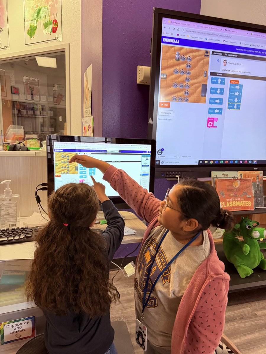 CowartLibrary's tweet photo. Third grade coding club AKA Women in STEM because it’s just us girlies in there ��🏼 Going to be learning right alongside them this year 😂 @CowartDISD @DISD_Libraries https://t.co/AQbVI6vRyg