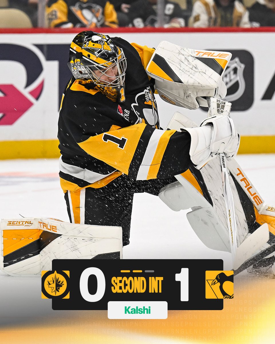 penguins's tweet photo. Leading with 20 minutes to go. https://t.co/FcfbdkzeO1