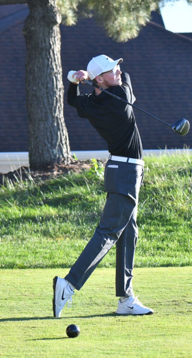 UMESHawkGolf's tweet photo. โณ๏ธBouncing back in round twoโณ๏ธ
The Hawks opened the Maryland Testudo Cup with a 1st round team score of 312 before bouncing back in with 287 - a new 18-hole school record.
Every UMES player improved from round 1 to round 2.
#HawkPride I #SoarAboveandBeyond | #HBCUMade https://t.co/rzNlpncA9v