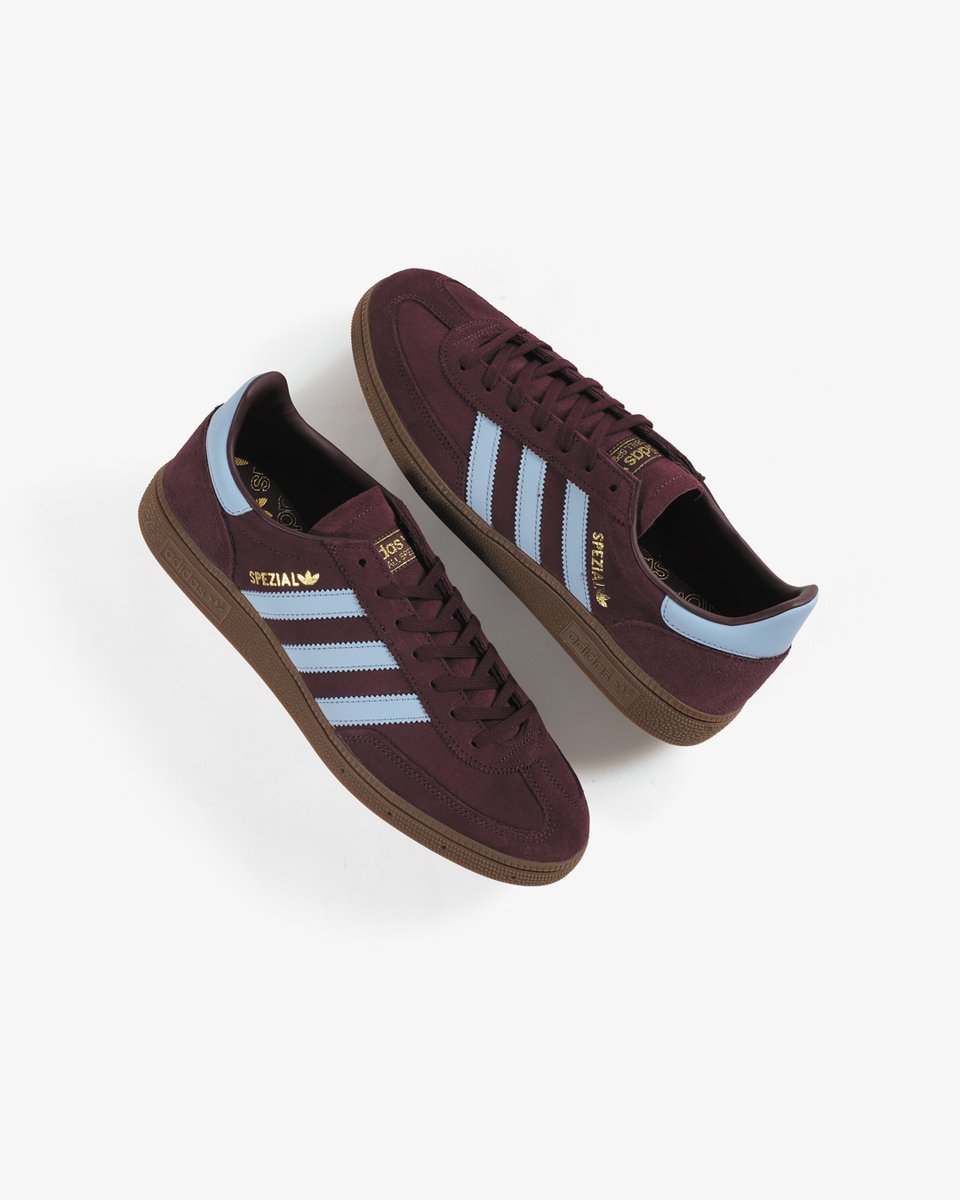 KicksLab_jp's tweet photo. 【 New Arrivals l 新入荷 】adidas l “HANDBALL SPEZIAL JAPAN EXCLUSIVE” Maroon/Ambient Sky/Gum l Available on the October 9th in Store and Online Store. #KICKSLAB #キックスラボ

商品詳細はこちら▼
https://t.co/NERc3z0bFK https://t.co/HCvpiwCtWR