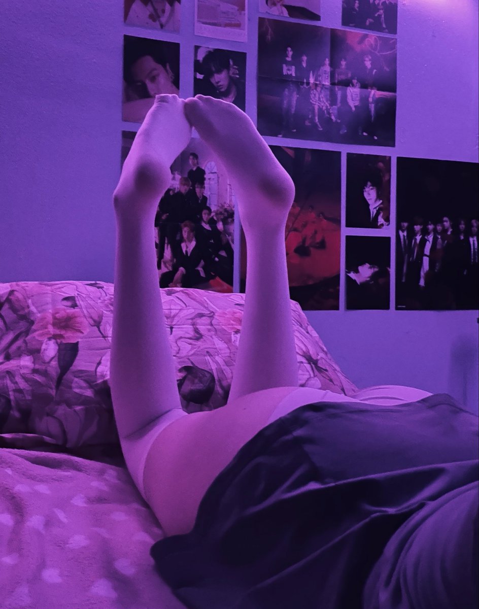 prettilily_'s tweet photo. like what you see? :P send proof 💕 #findom #paypig https://t.co/EAhnbI4wYH