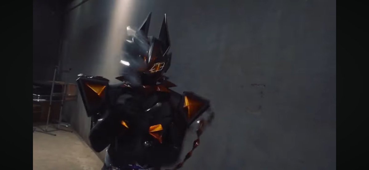 TheKennyEstes's tweet photo. Another great #KamenRiderMyTh episode.

I love that dog themed #KamenRider Vanken has a collar that breaks apart into spikes for his Rider Kick, &amp; how Jyao fights with his tail (is it called a tail for snakes 🤔).

Looking forward to next episode.

#tokusatsu https://t.co/ixS8R6oyCx