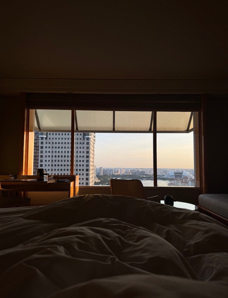 mickeyhardy's tweet photo. Good morning Singapore.

Who’s in town ? Would love to meet with some changemakers. https://t.co/RLo5oHLD5C