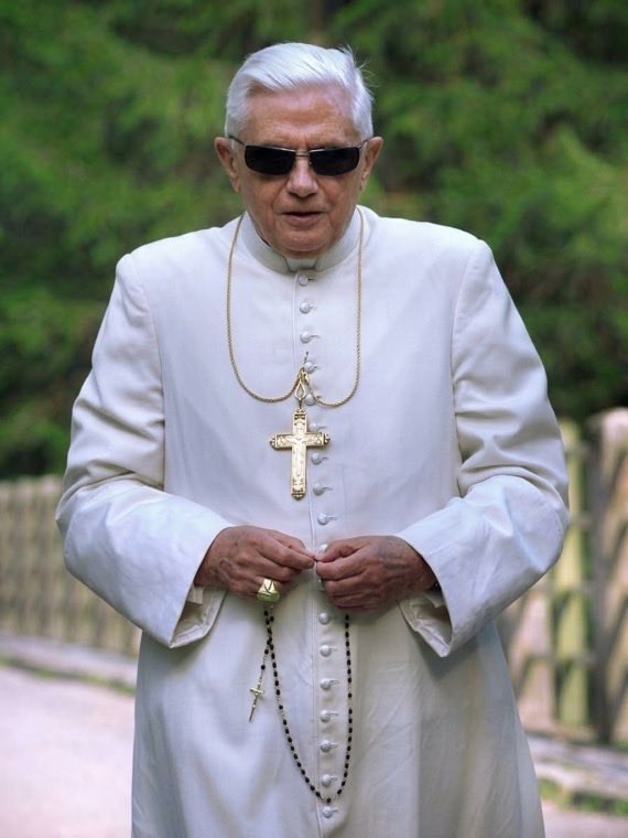crazygroyper's tweet photo. @Popesplainer09 @CatholicPrimer https://t.co/r24nEBGfCz