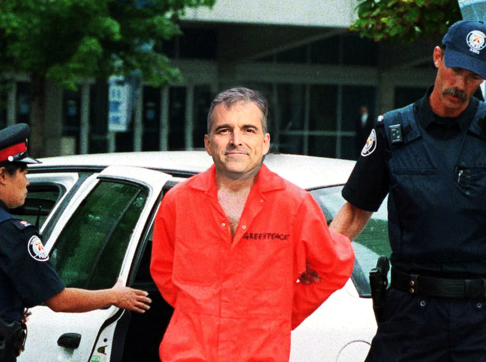 BobLegault544's tweet photo. Bye bye le terroriste!! https://t.co/WMJzVHMdq0