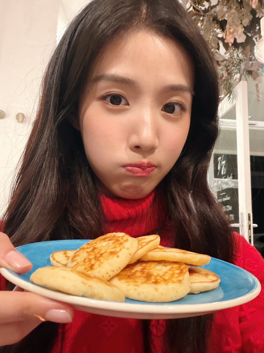 seaofnoreturn's tweet photo. my sweet munchkin https://t.co/MErMOYKD3N