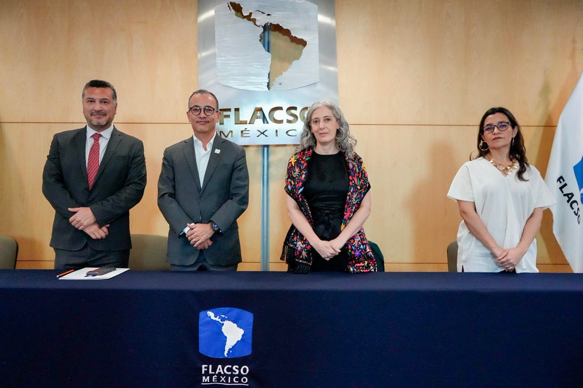 carlosivanmoren's tweet photo. Fue un gusto acompañar a la Dra. @GiseZarem en su toma de protesta como Directora General de la @FlacsoMx 

Celebro esta nueva etapa de la FLACSO, institución fundamental para pensar a México 🇲🇽 y a toda la región Latinoamericana desde las ciencias sociales y el humanismo.

También me congratulo de que la gestión de Gisela y su equipo sea caracterizada por la transparencia, la rendición de cuentas y una mayor vinculación con la sociedad y el gobierno.

¡Enhorabuena!