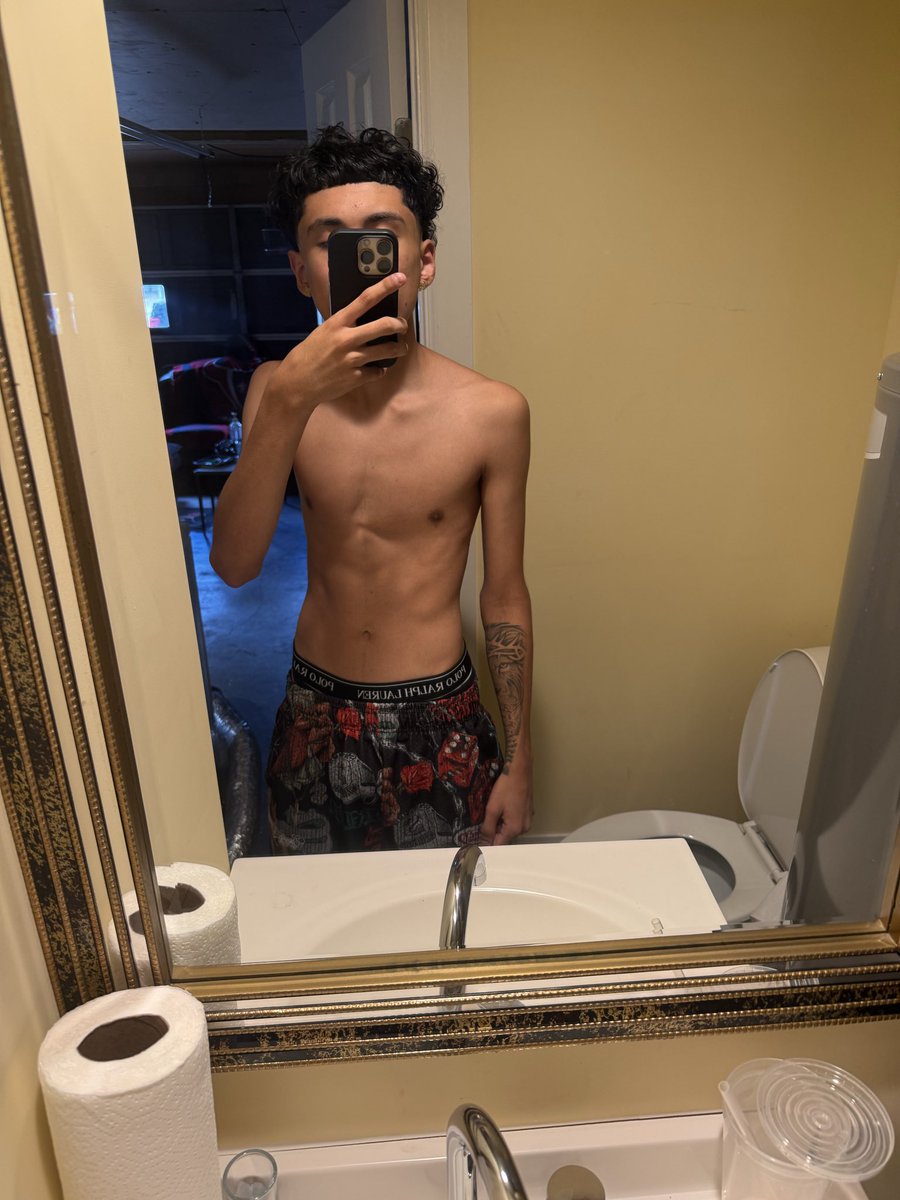 user44k_'s tweet photo. i need more tats🫩 https://t.co/I1kv5oPkhm