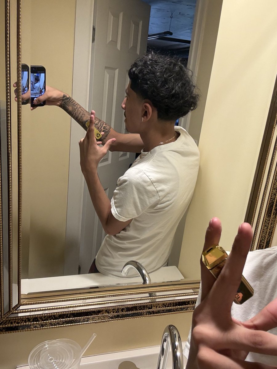 user44k_'s tweet photo. i need more tats🫩 https://t.co/I1kv5oPkhm