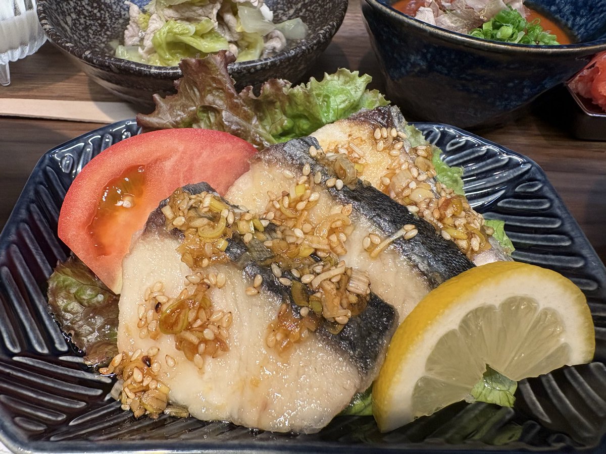 birei0801's tweet photo. おはようございます☀
10月6日日替わりランチ
ご来店お待ちしております https://t.co/4LlaR6XEhx
