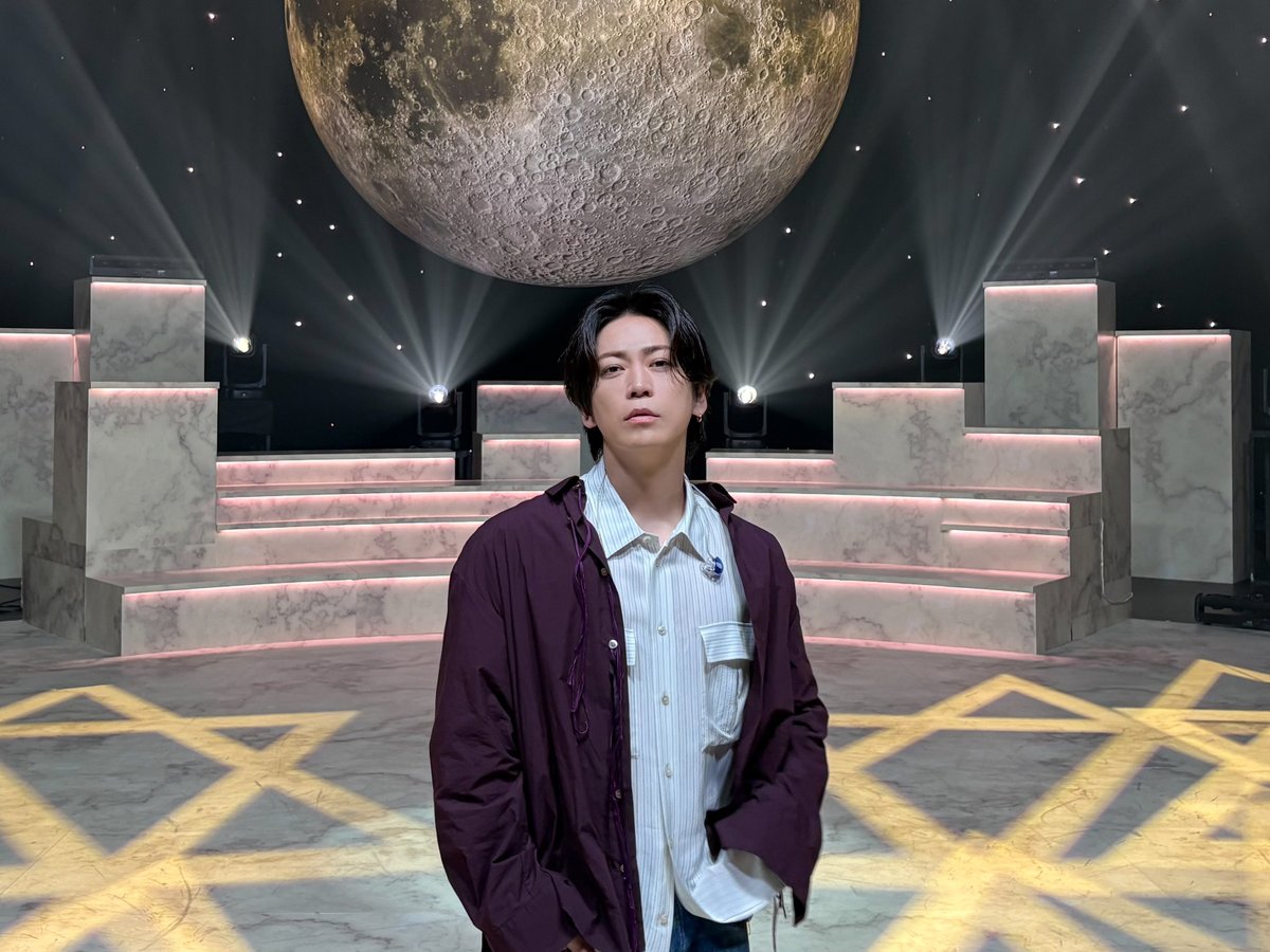 Kame_staff's tweet photo. 日本テレビ系「#夜の音 -TOKYO MIDNIGHT MUSIC-」
ご覧いただきありがとうございました！🌕

今回披露した楽曲は、
サブスクでもお楽しみいただけます！
ぜひお聴きください🎧

「絆」の配信はこちら🐢
https://t.co/GunhCSkNbn

「POMPEII」の配信はこちら🌋
https://t.co/0LgwoTK7pa

#亀梨和也 https://t.co/8u519paadJ