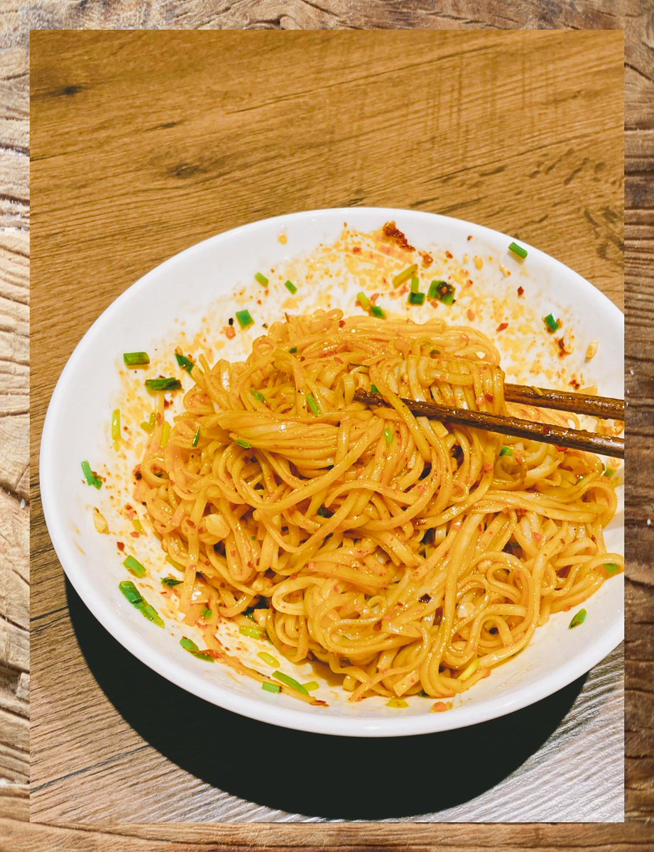 DeepTorchrh3w's tweet photo. [Just a little sip of sesame oil makes every dish taste better! ]， https://t.co/0JtzJmQEyY