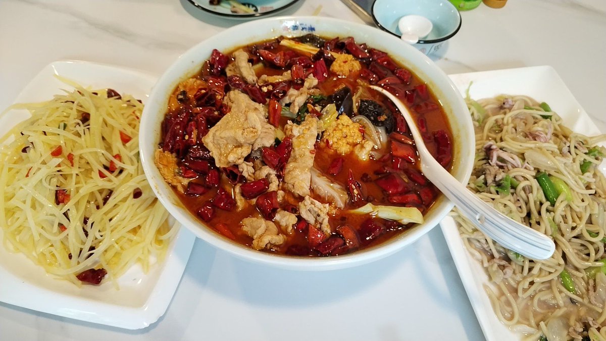 EricHarrismbhf's tweet photo. [This spicy food makes my balls tingle—wait, did I just say that weirdly Anyway, the random rooster crowed at 3 AM, no clue why!] https://t.co/4R0zTvpztR