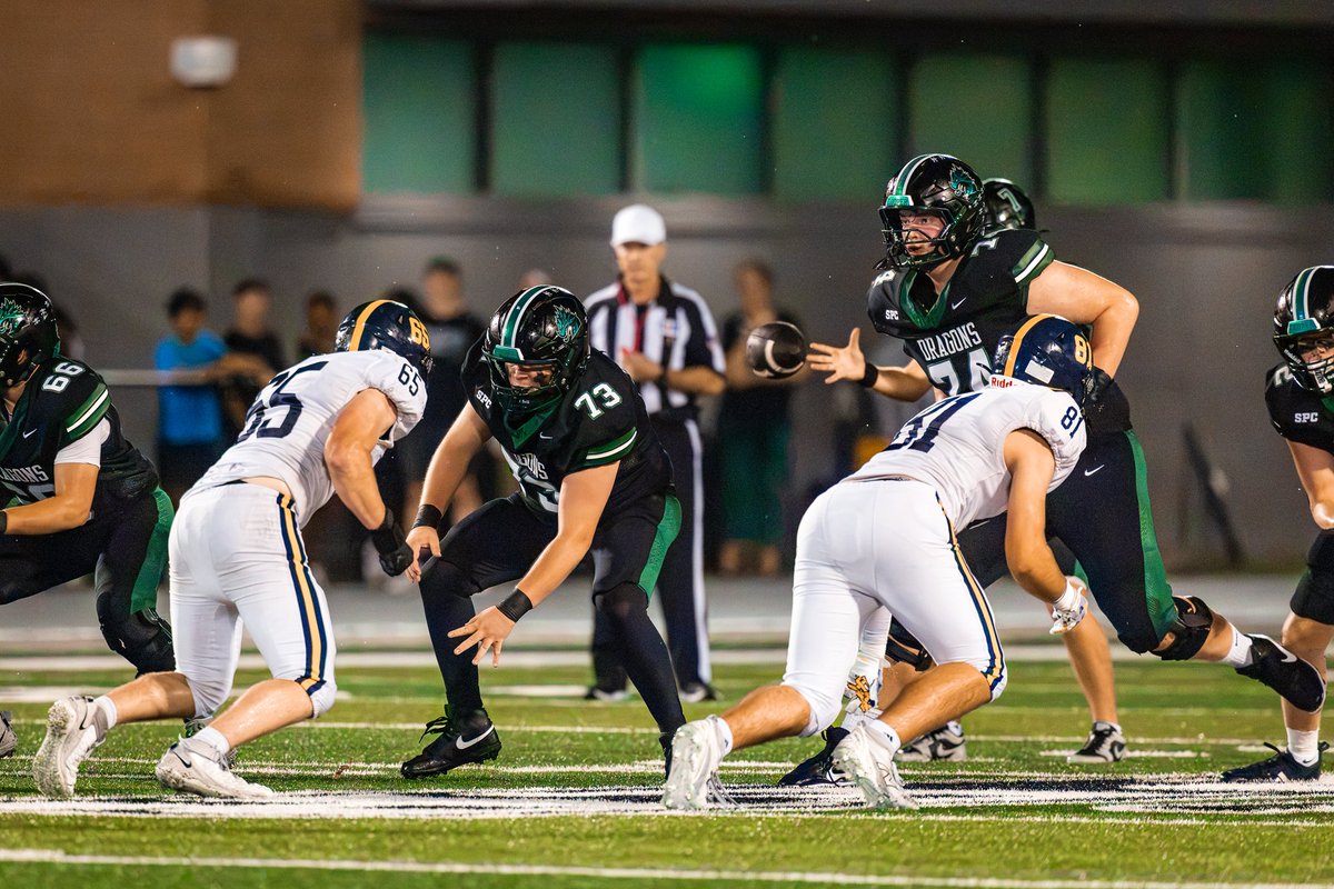 CollinWeaks's tweet photo. “Keep working. Keep believing. Keep showing up. What’s meant for you won’t pass you by. Trust the process, stay patient, and never stop believing that it’s all going to work out.” 

Collin Weaks | 6’7” | 305lbs | OT | Class of 2027 | The John Cooper School 

#TrustTheProcess #KeepWorking #NeverGiveUp #ClassOf2027 #GoDragons #FootballRecruit 

@Mckade64 @IronWillSC @Coach_DeHaven 
@JCS_Football @TXPSMedia @247recruiting @TXRecruits @PrepRedzoneTX @RecruitMatador @CFBscoutdesk @JCS_Athletics @walker_lott @REPCoachMorgan @REPCoachReagan @REPCoachWhite @REPFootballRec @LoneStarPrepsTX @TXTopTalent @TexasPrivateFBGuy