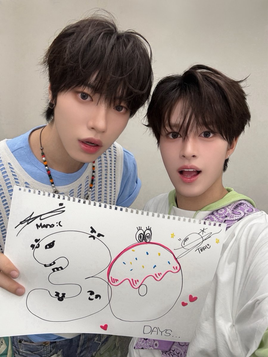 VAYONN_JP's tweet photo. 🌟 D-30 🌟
VAYONN 1st Fanmeeting in JAPAN – Youth Today

VENAのみなさんに会えるまであと30日！🍏
一緒に最高の時間を過ごしましょう♡

📅2026.11.08 (SUN)
＜1部＞ OPEN 12:30 / START 13:30
＜2部＞ OPEN 16:30 / START 17:30
📍KT Zepp Yokohama
🎫https://t.co/ZtMpHsYZNh

#VAYONN #베이온 #ベイオン
#TERU #테루 #テル #MANO #마노 #マノ 
#VAYONN_YouthToday
