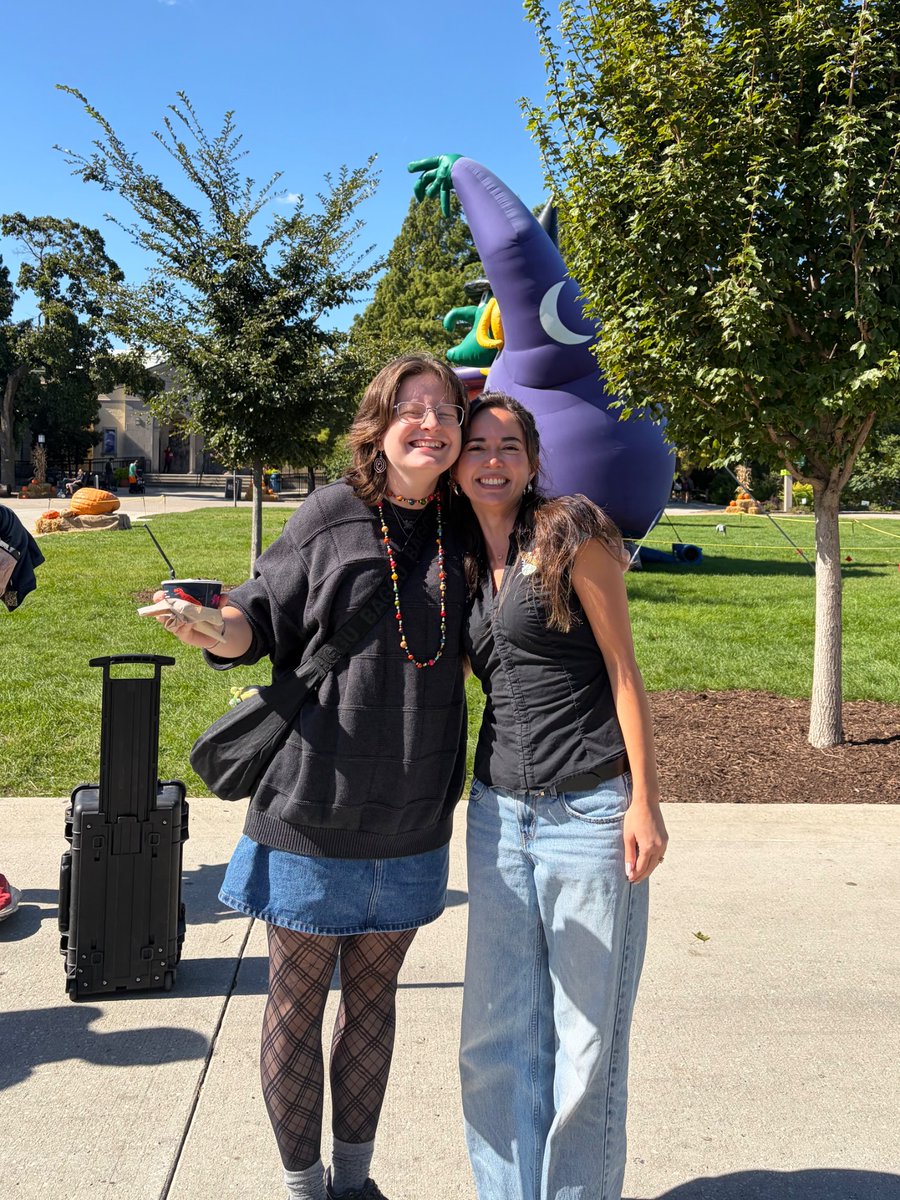 maggeerz's tweet photo. hi @mayahiga thank you for being so kind today :D i was so shocked you were here lol i was literally telling my friends about appa and momo when we were in the primate exhibit earlier so this was so insane love you love alveus hope you had fun! https://t.co/SClFaEvELe