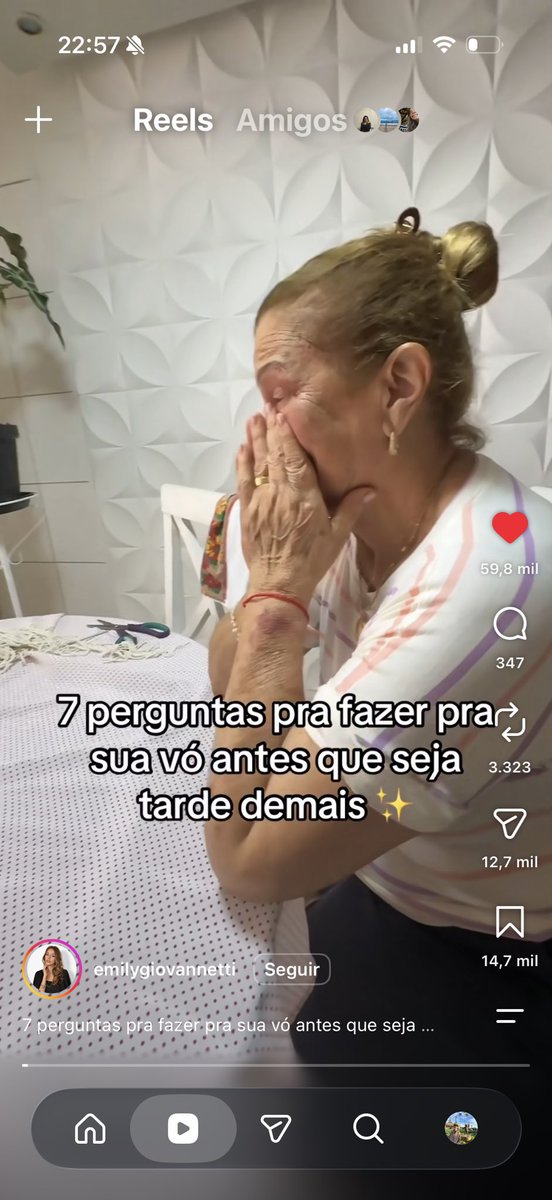 bernardo_Gava's tweet photo. Instagram tá querendo que eu me mate hoje https://t.co/Ung3hLa5zs