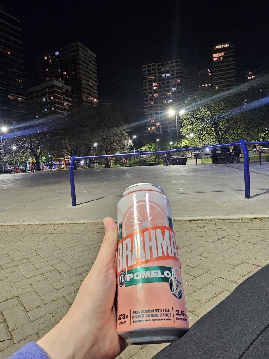 Sangresaltenia's tweet photo. Odio la cerveza, pero probe BRAHMA gracias a Wanda Nara y no sabennn, muyyyy ricooo!!!
#WANDA
#BRAHMA
#POMELO https://t.co/YGHsAN2ClF
