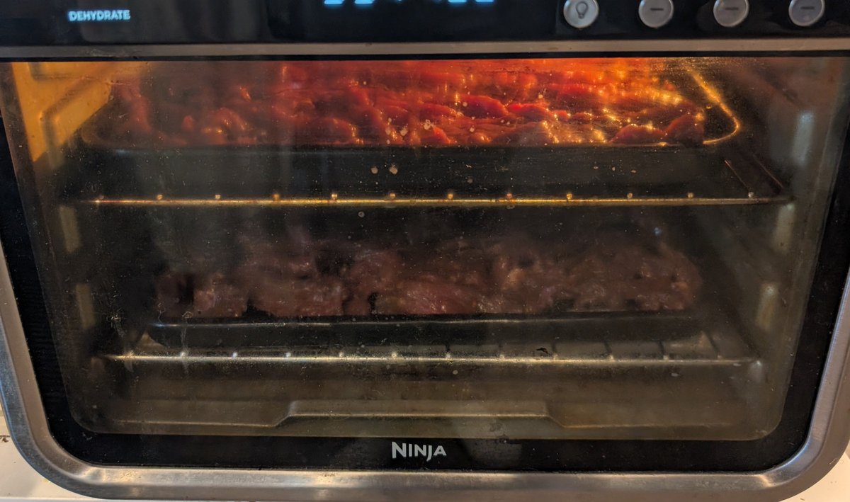 mosinztv's tweet photo. Beef jerky success rate 100%! https://t.co/irPU23RAzG