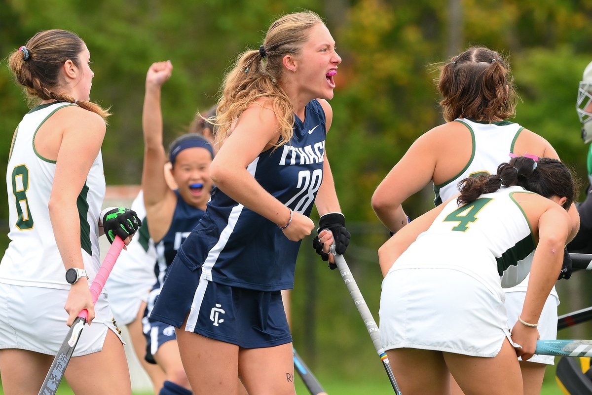 Firstteamphoto's tweet photo. My full gallery of images for @BomberSports from the @SkidmoreSID vs @Ithaca_FH match played on 10/4

📷: https://t.co/wZ28NJqMJM

#GoBombers 🏑 https://t.co/S6iwQcE0St