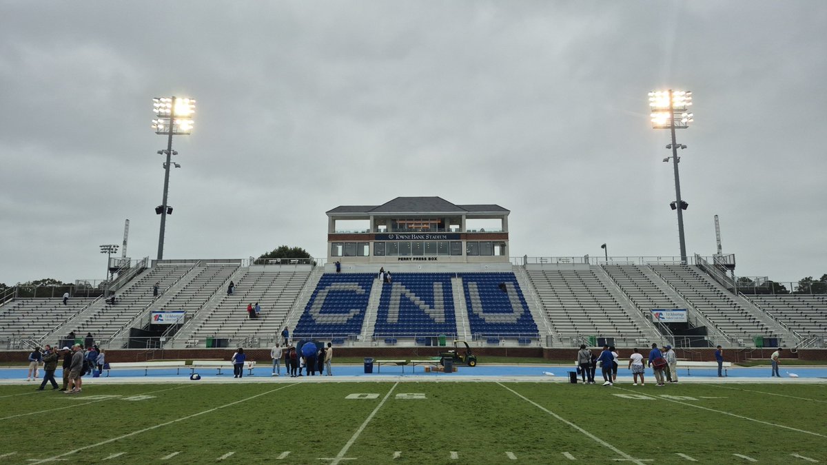 Haydonn44's tweet photo. Had a great time at CNU!! Great game day atmosphere. Excited for whats to come!! #mantheship #cnufootball https://t.co/3pq1nNJucq