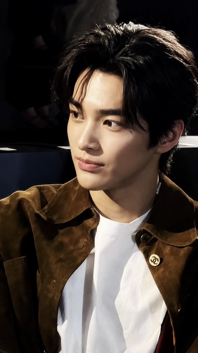 dollivuue's tweet photo. #Keonho prince visual https://t.co/tVherTdCc1