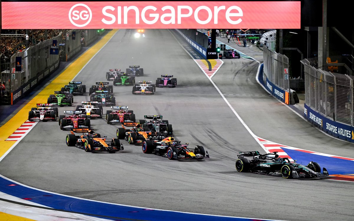 F1GuyDan's tweet photo. 🚨 Every Singapore GP since 2018 has been won by a different driver

2025 - George Russell
2024 - Lando Norris
2023 - Carlos Sainz
2022 - Sergio Perez
2019 - Sebastian Vettel
2018 - Lewis Hamilton

Will the streak continue? https://t.co/PU2rcMd8at