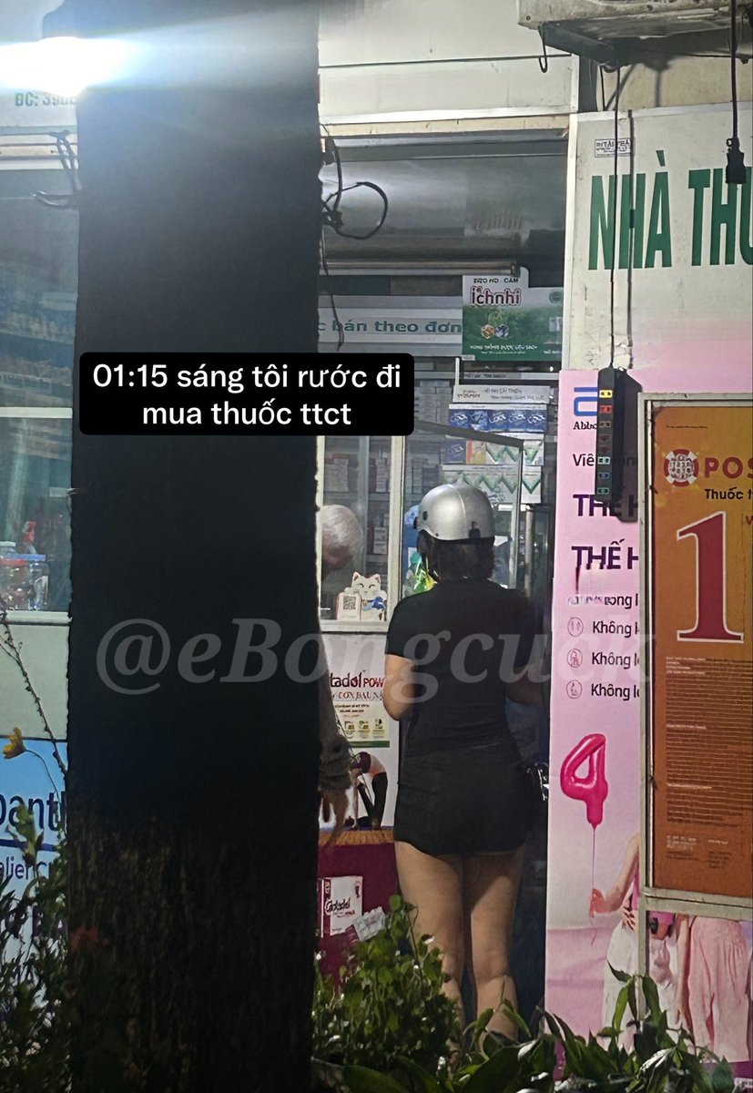 eBongcuck's tweet photo. Chở Ny đi mua thuốc Tránh thai cấp tốc vì Thằng khác vừa XUẤT TRONG
Bông bảo đi chơi với trai như mọi khi, nhưng 1h sáng lại kêu tôi đưa đi nhà thuốc vì lý do trên
Xong họ mở thuốc ra chụp dâm đãng gửi tôi #cuckold khiêu khích, sỉ nhục thế này 
Tôi xém khóc 😢 https://t.co/PcHnm9SkBV
