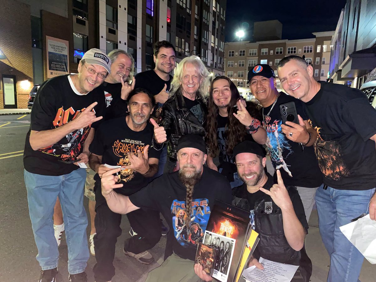 TomDiNardo's tweet photo. KK on the street in #Carteret #NewJersey after Saturday night's #headlining #concert! 

#Metal #Fans #JudasPriest #KKsPriest #KKDowning #Music #Guitarists #RipperOwens #NJ https://t.co/jzfWLjUFvV