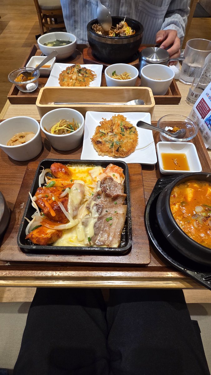 remon_nituke's tweet photo. お昼ご飯！うまうまだった！ https://t.co/IVNGxyNlDH