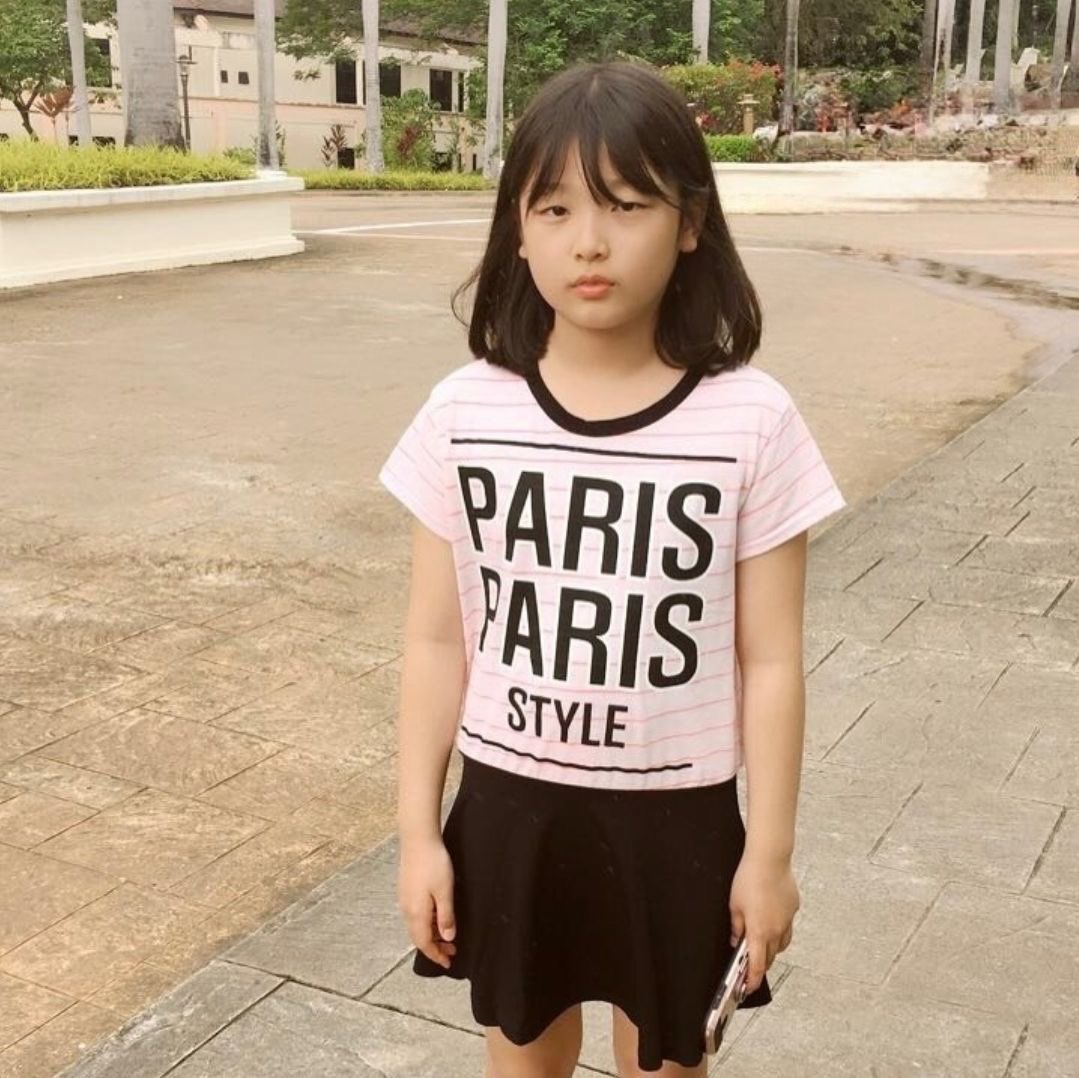 fifiichip's tweet photo. yoonchae will be in Paris today for LV https://t.co/ER1dYY2EBQ