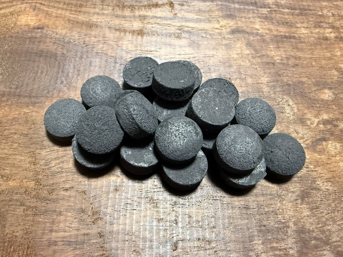 C_K_CustomBuild's tweet photo. 革材に樹脂を含浸させた硬質なケミカルタップ
メリハリのある打感！
クイックなキューアクション！
変形の少ないロングライフ！
それらを実現しつつノンプレスタップである事で硬質単層タップでありな��ら充分な厚みを保有するタップを是非！

https://t.co/T46nE2APem https://t.co/LCnEmCzSb0